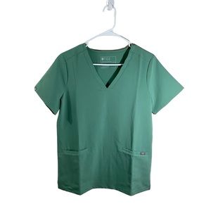 Figs Casma Three Pocket Scrub Top #PO1426